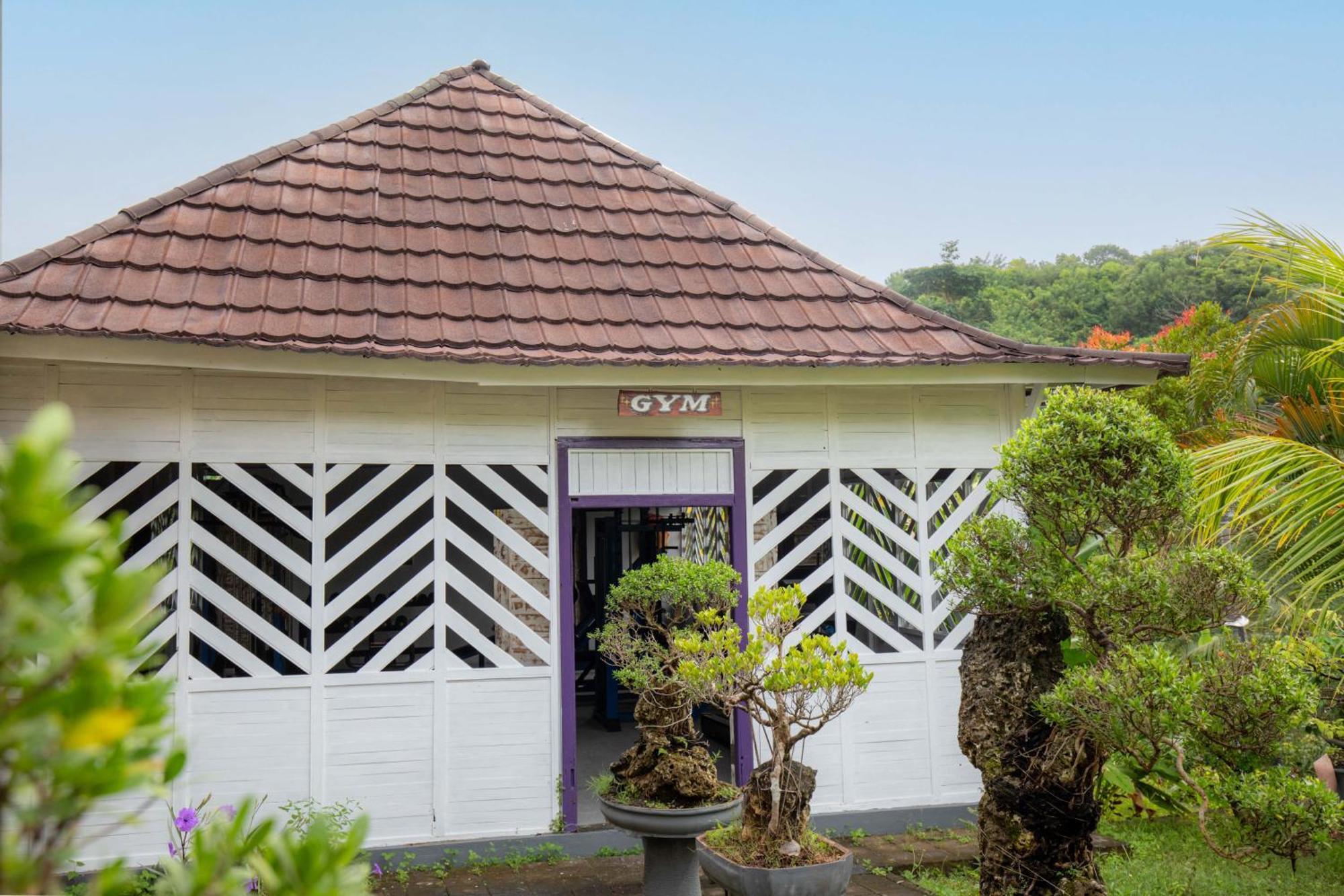 Batumadeg The Kleep Jungle Resort מראה חיצוני תמונה